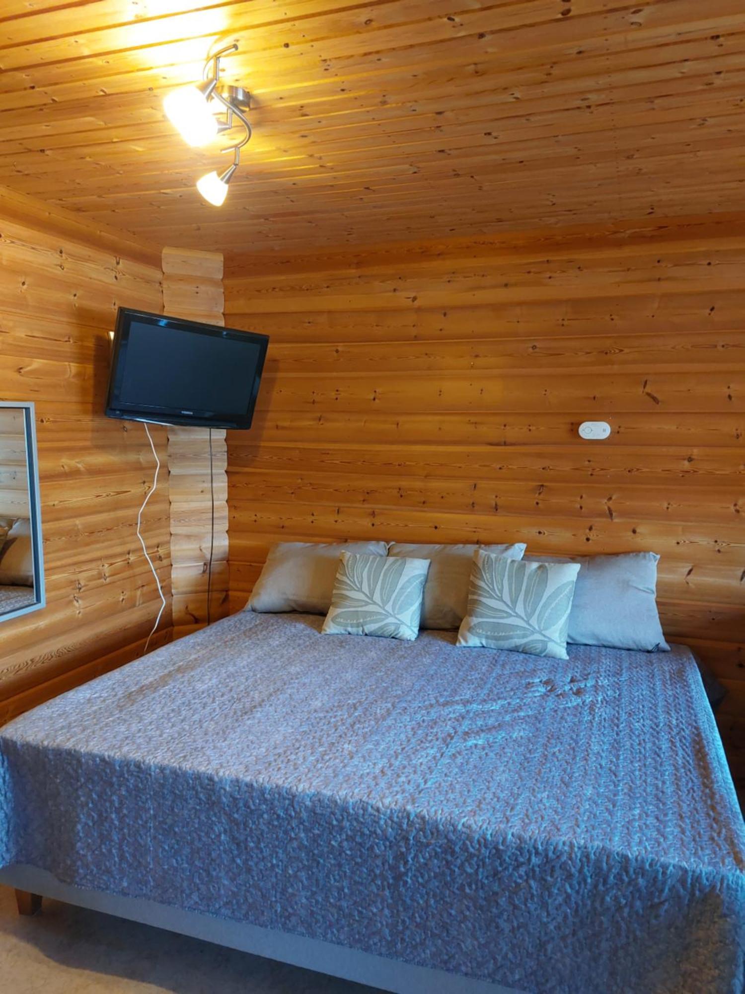 Vuorenhelmi Villa